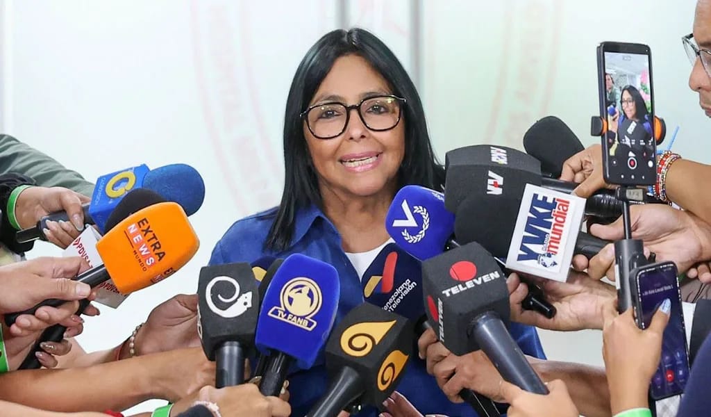 DELCY RODRÍGUEZ SOBRE REGRESO DE MACHADO: “Podía evitarse el show, ahí están los aeropuertos”