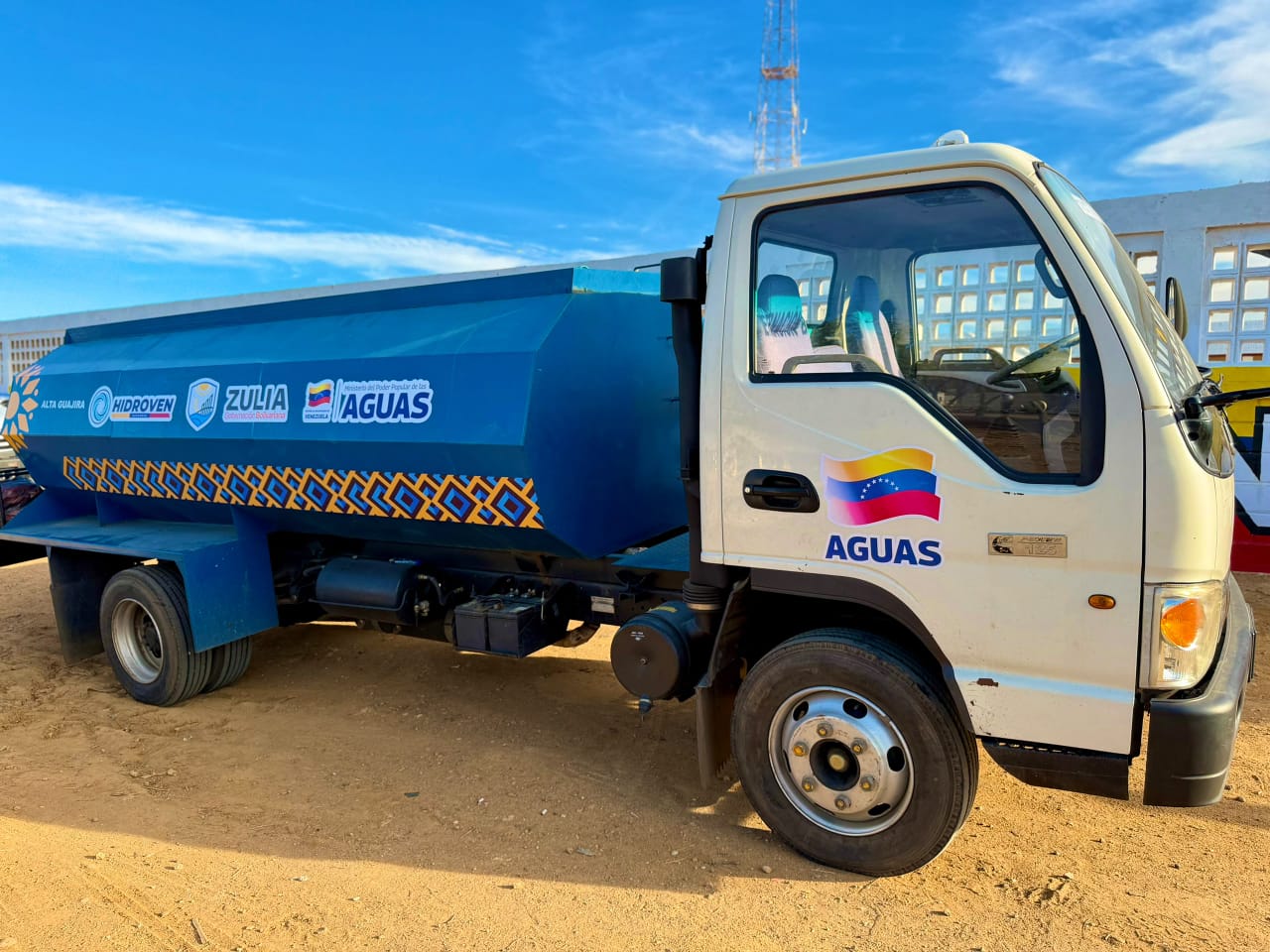 ¡EN LA ALTA GUAJIRA! Gobernador lidera entrega de camiones cisterna y anuncia nuevos proyectos de agua 