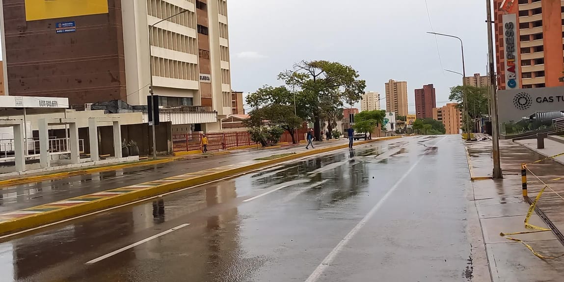 ¡SEGÚN BOMBEROS MARACAIBO! No se han reportado incidencias graves por lluvias